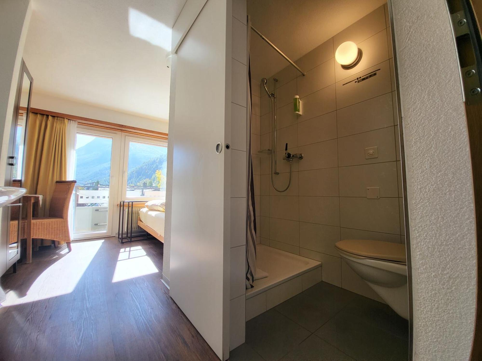 Pension Heino Saas-Grund Oda fotoğraf