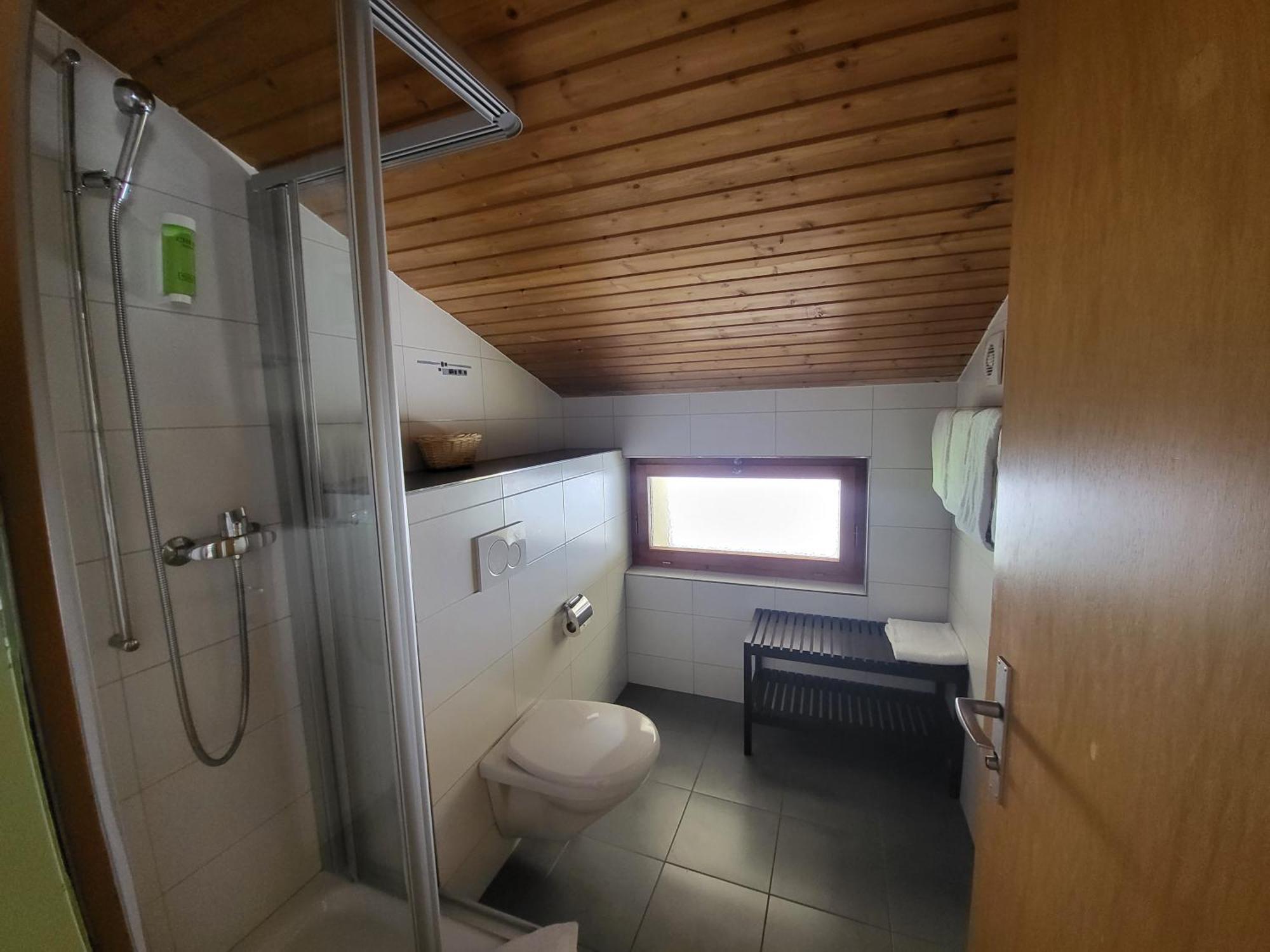 Pension Heino Saas-Grund Oda fotoğraf