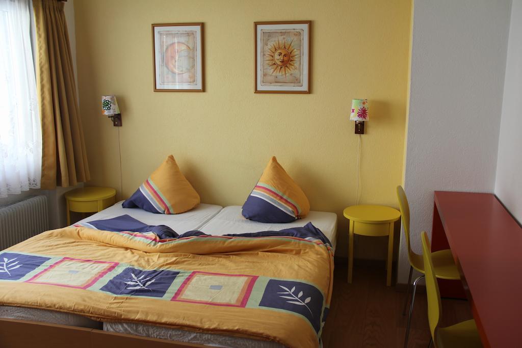 Pension Heino Saas-Grund Dış mekan fotoğraf